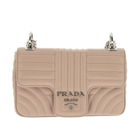 borsa piccola prada con chiusura bottone metallico e pattina|Borse mini Prada donna .